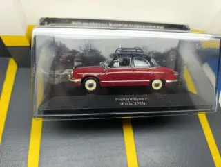 Lote 2 coche 1/43  Panhard Dyna Z taxi London taxi