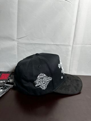 Gorra New Era NY Huesos Negra