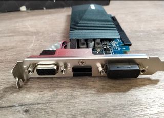 Tarjeta grafica ASUS GT710-SL-1GD5 GeFor