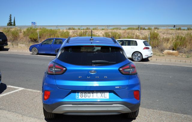 FORD Puma 1.0 EcoBoost Titanium Design MHEV