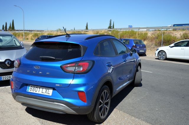 FORD Puma 1.0 EcoBoost Titanium Design MHEV