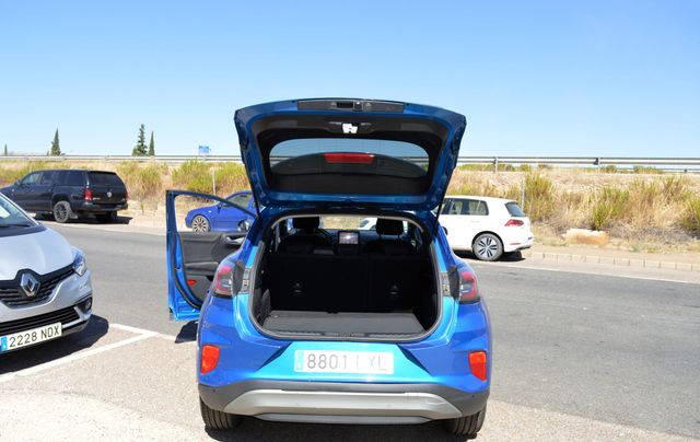 FORD Puma 1.0 EcoBoost Titanium Design MHEV