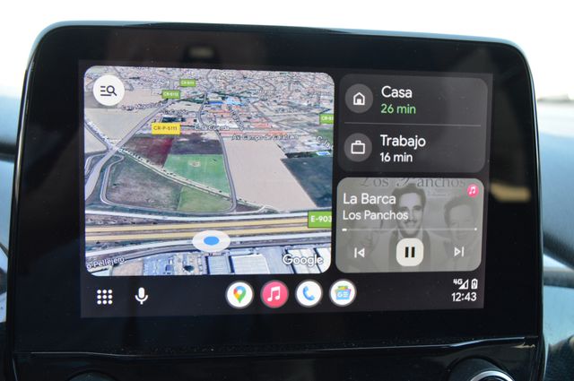 FORD Puma 1.0 EcoBoost Titanium Design MHEV