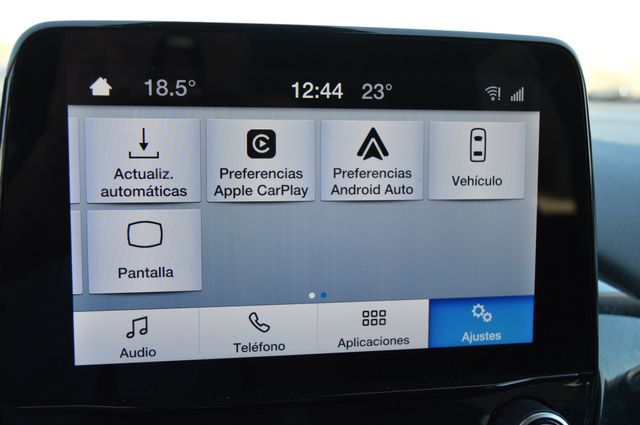 FORD Puma 1.0 EcoBoost Titanium Design MHEV