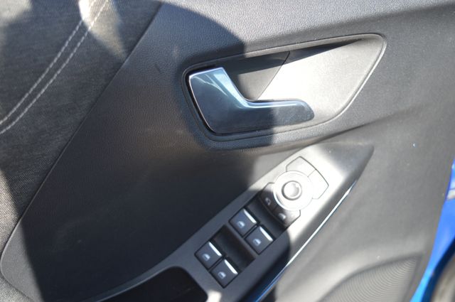 FORD Puma 1.0 EcoBoost Titanium Design MHEV