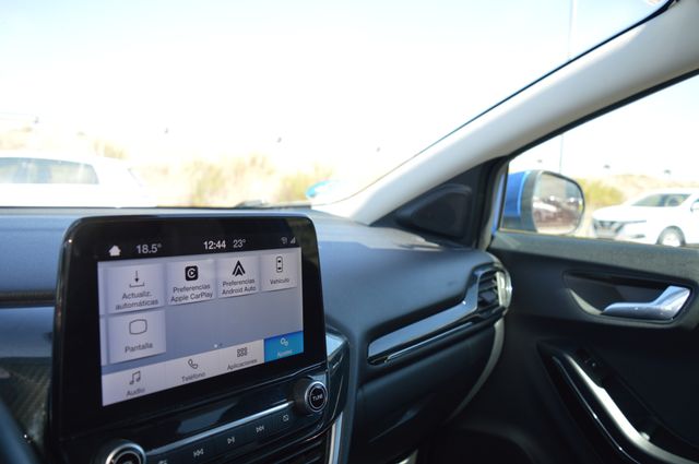 FORD Puma 1.0 EcoBoost Titanium Design MHEV