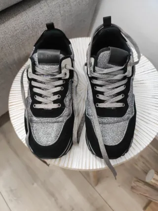 Liu.Jo bambas plataforma negras y plateadas