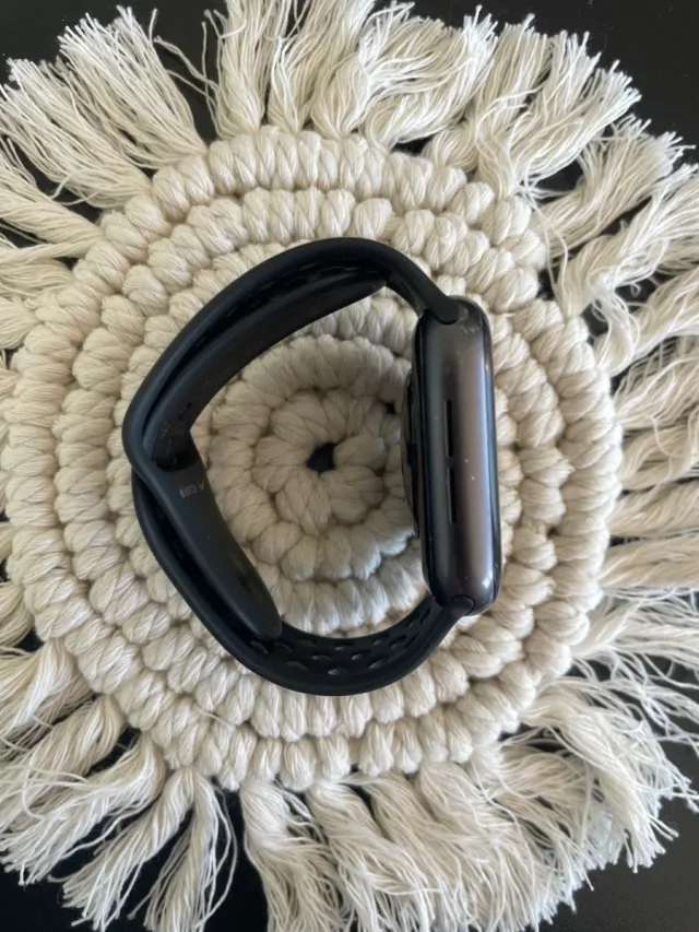 Apple Watch SE Nike+ Cellular Negro 44mm 