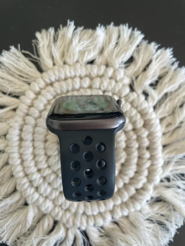 Apple Watch SE Nike+ Cellular Negro 44mm 