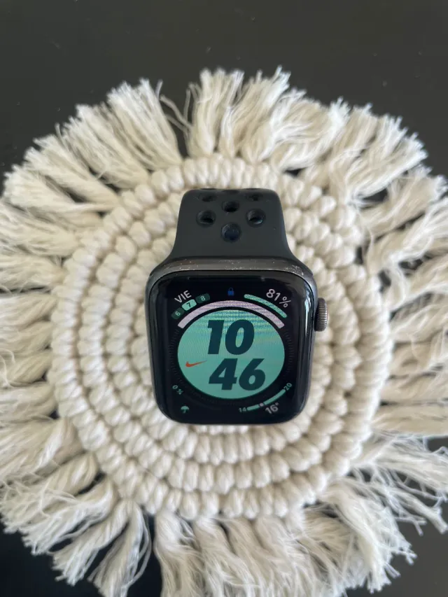 Apple Watch SE Nike+ Cellular Negro 44mm 