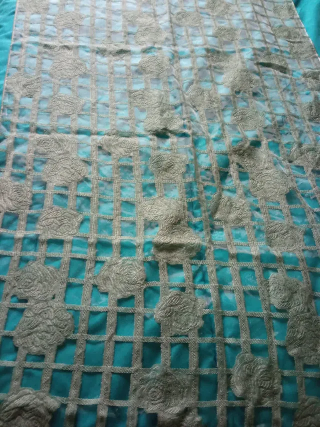 Fular decorativo verde agua .