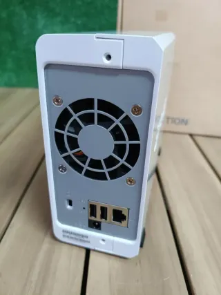 Synology Solución NAS DS120j 1 Bay