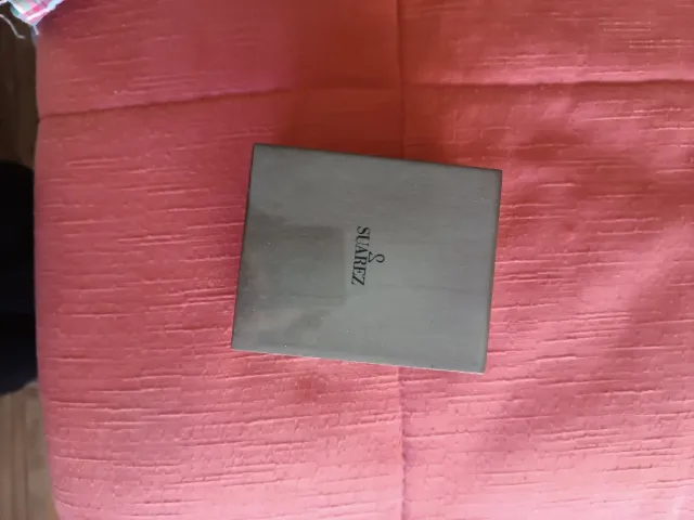 Caja de joyería Suárez plateada