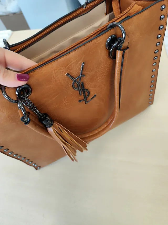 Bolso cartera mujer marrón tachuelas