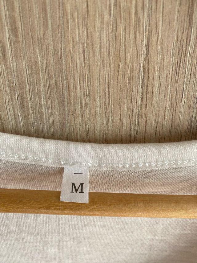 Camiseta Shein The Beach is my happy place