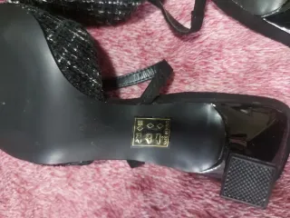 Scarpe Joia tacco gioiello nere