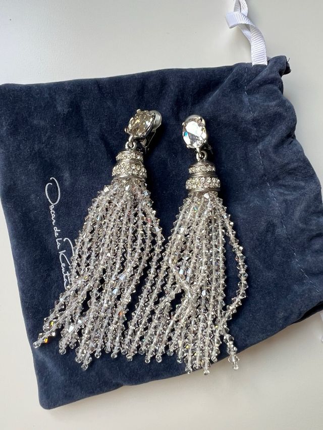 Oscar de la Renta Pendientes Clip Borla