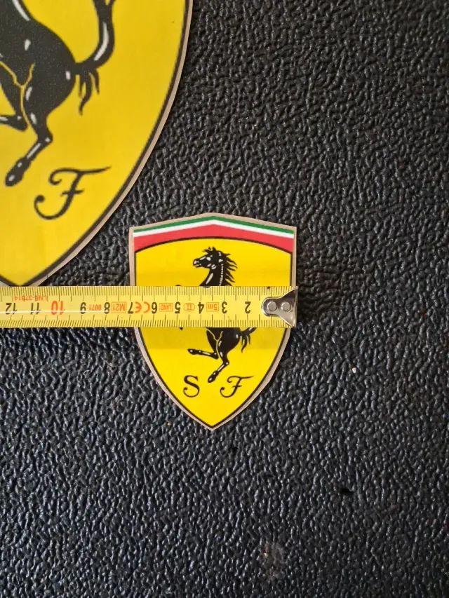Adesivi Ferrari Scuderia SF