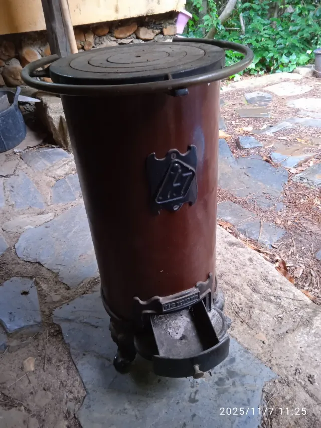 Estufa de leña Argon Se puede entregar en Cáceres