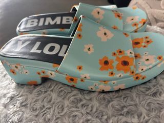 Sandalias Bimba y Lola Florales