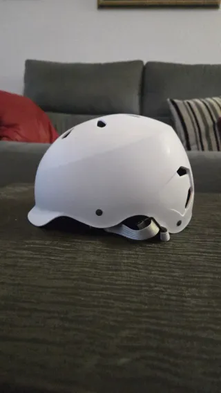 Casco sci/snowboard Bern come nuovo