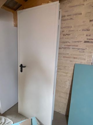 Puerta Roper Exterior 80x210 cm