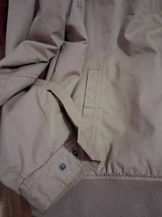 Cazadora hombre beige nueva. Talla XL o SG.