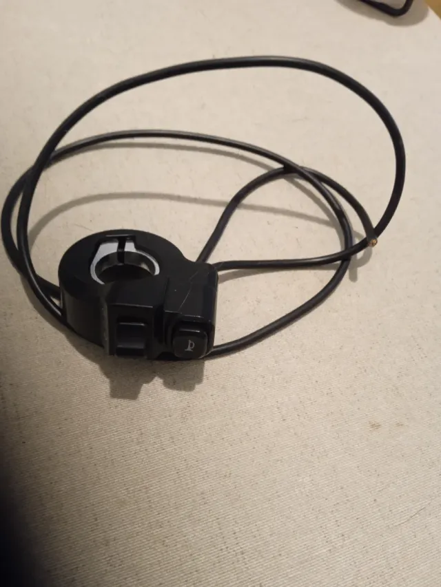 Interruptor Intermitente y Claxon Moto