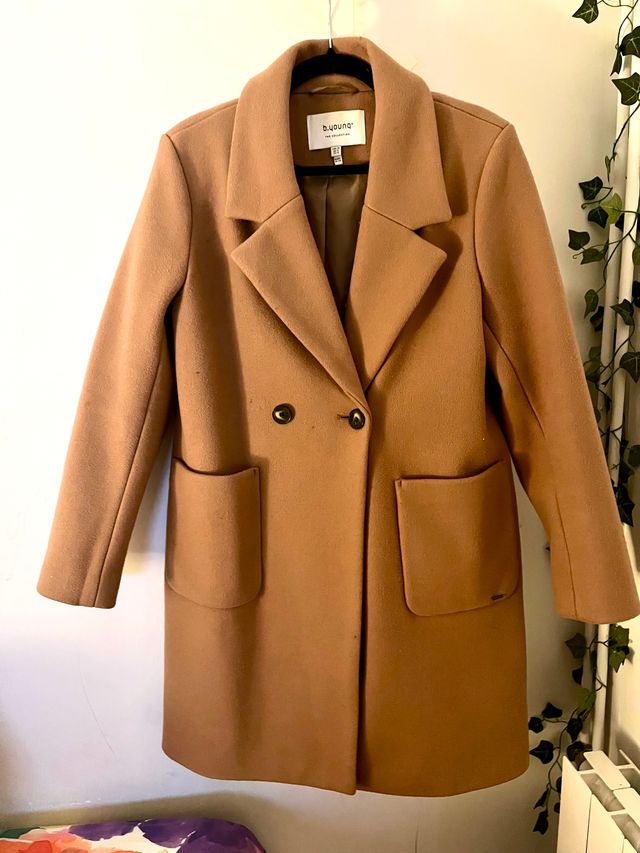 Abrigo B.Young Beige/Marrón Talla M. Alta calidad