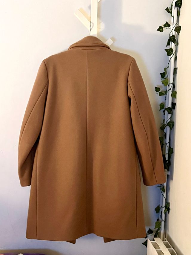 Abrigo B.Young Beige/Marrón Talla M. Alta calidad