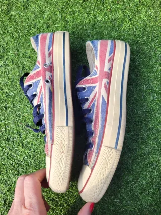 Converse All Star Donna Bandiera Britannica