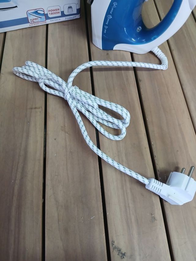 Plancha de vapor Tefal Inicio FV1230