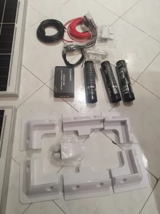 Kit Solar Camper,Cada placa solar mide 96cm x 67cm