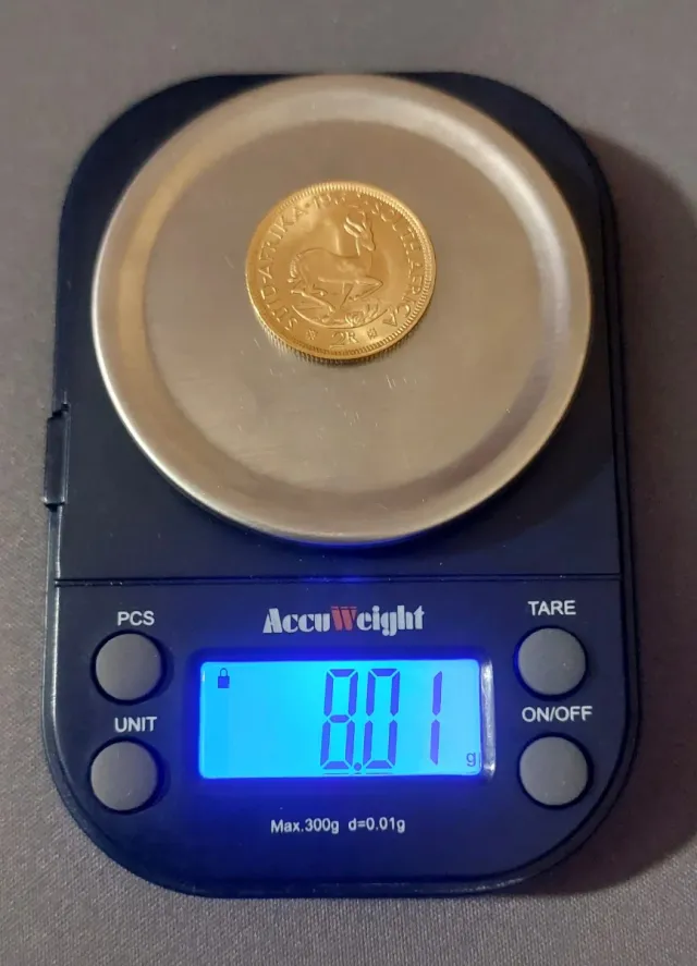 2 RANDS SOUTHAFRICA.  8 GRS 22K