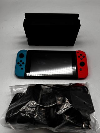 Nintendo Switch Azul y Rojo