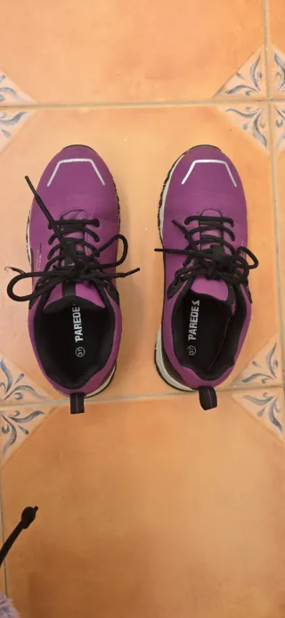 Botas montaña Paredes moradas T37