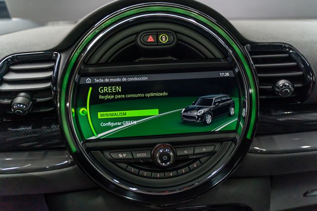 MINI CLUBMAN Cooper SD ALL4