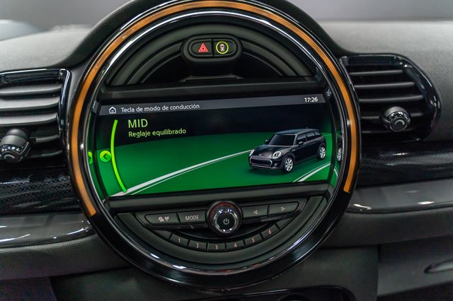 MINI CLUBMAN Cooper SD ALL4