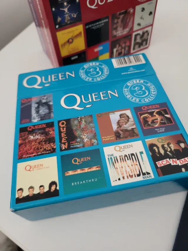 Queen Singles Collection Vol. 1-4