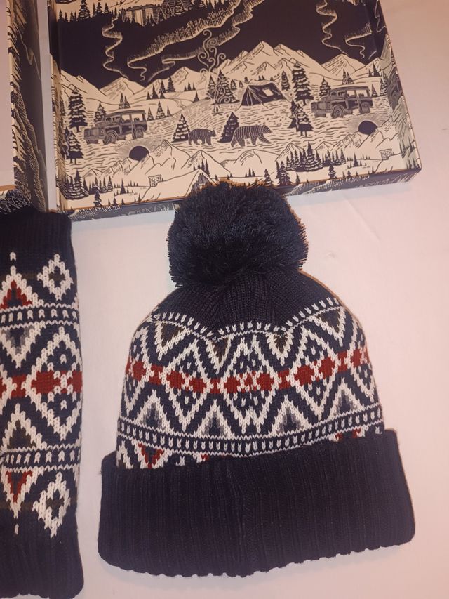 Conjunto Gorro e Lenço de Inverno 2 Peças