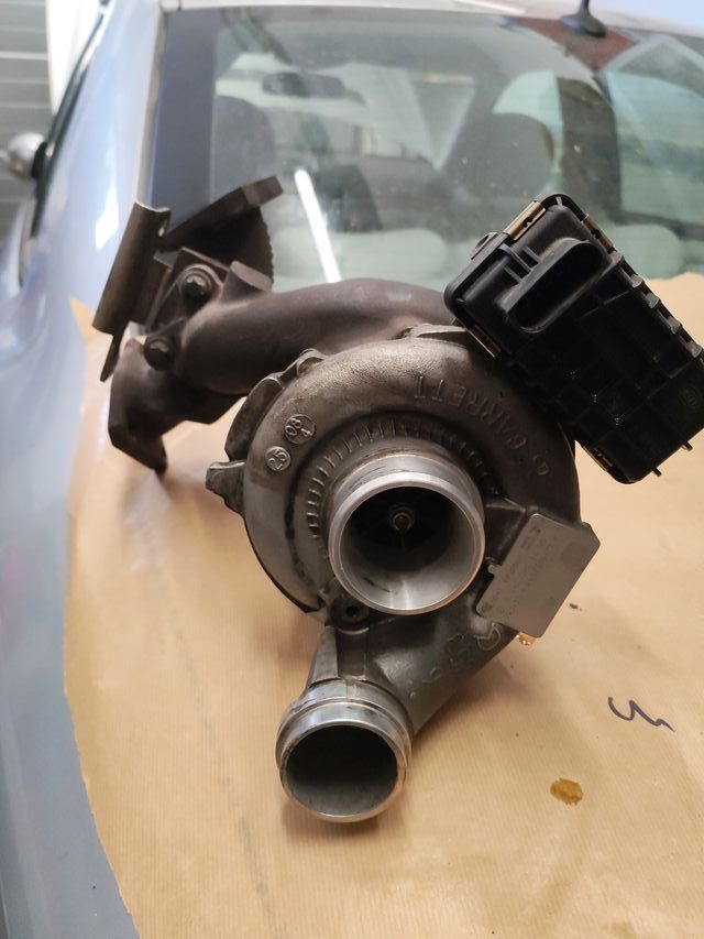 Turbo Garrett GT2056V A6420901480