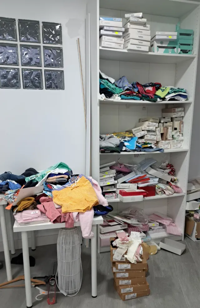 Lote Ropa Infantil Nueva, entorno a las 700 piezas