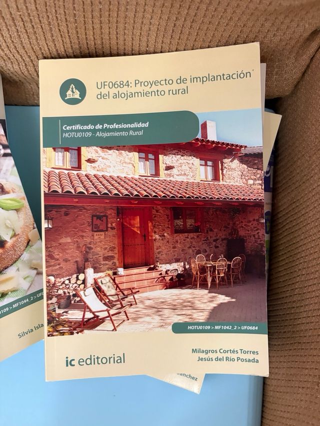 Proyecto de implantación del alojamiento rural....