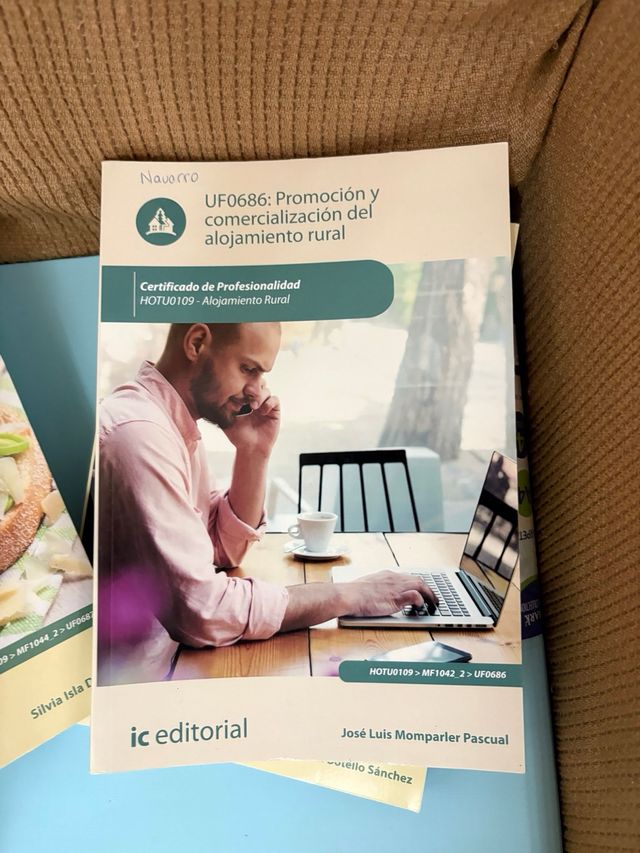 Proyecto de implantación del alojamiento rural....