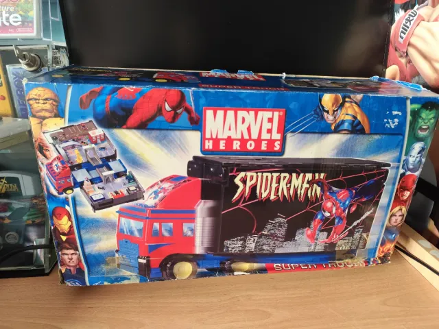 Camión Marvel Super Heroes Spiderman nuevo