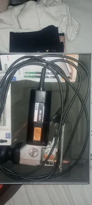 Seghetto a filo AEG FSPE 100 potenza 500 Watt