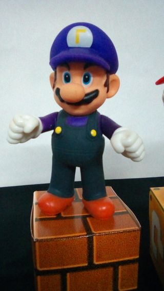 Set 2 action figure Super Mario