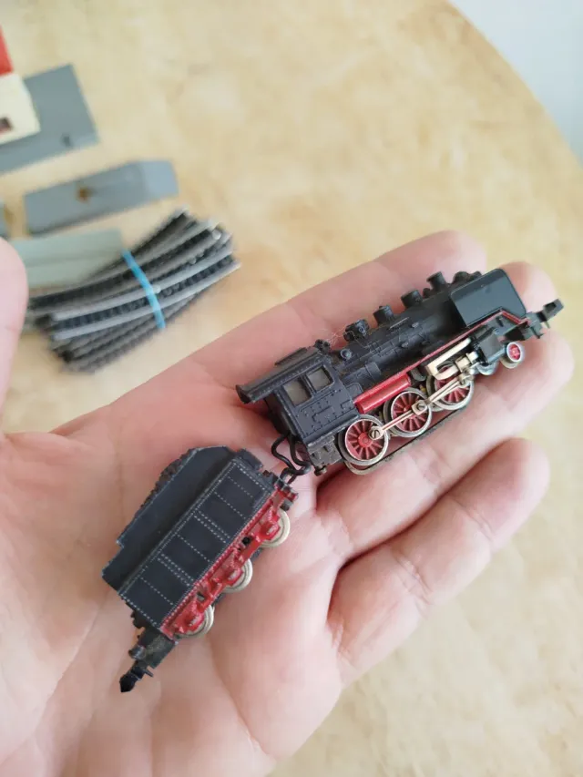 Locomotora a vapore Ibertren, scala 3N, carri merci