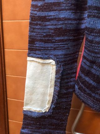 Jersey azul y multicolor talla S