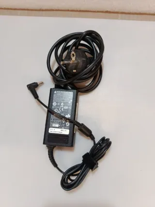 Cargador Acer 19V 3.42A
